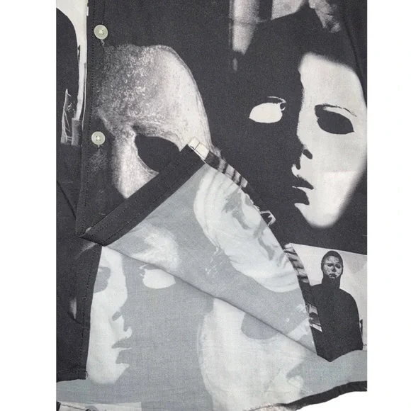 MENS MICHAEL MYERS HALLOWEEN SHIRT SIZE SMALL - Picture 4 of 4